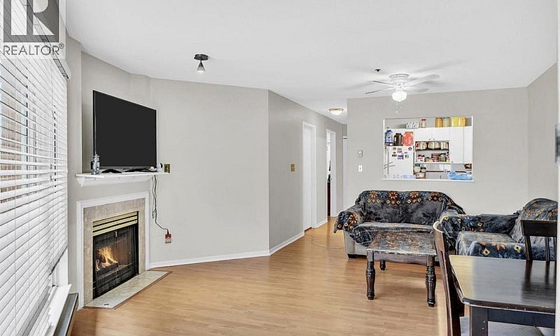 212 6939 Gilley Aven...
