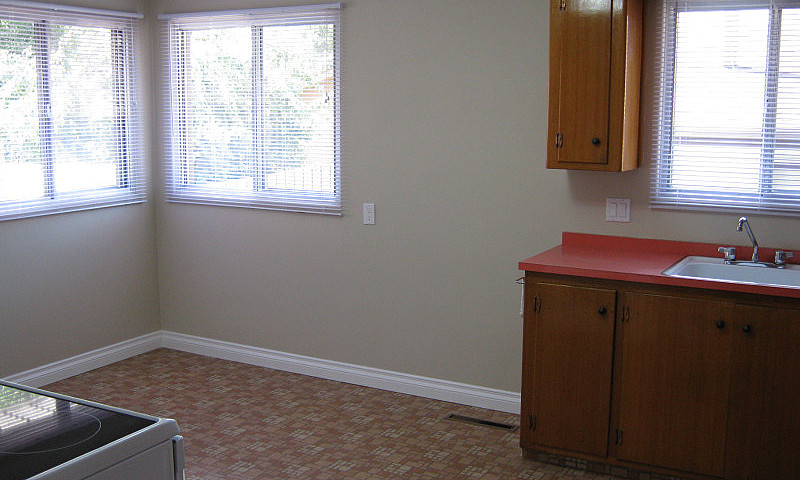 House For Rent On Cl...