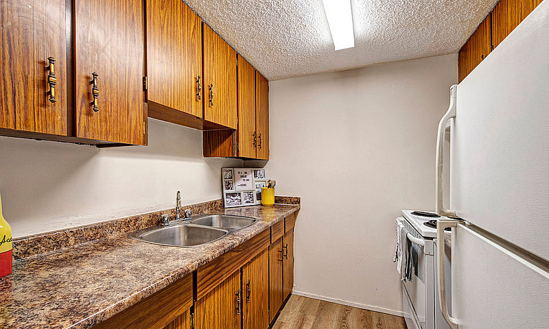 2 Bed X 1 Bath Apart...