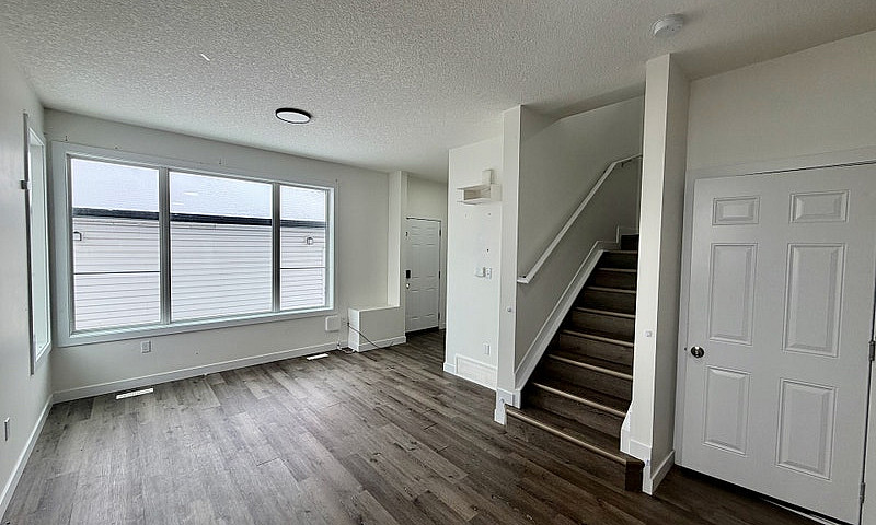 Alberta Ave 3 Bed 2....