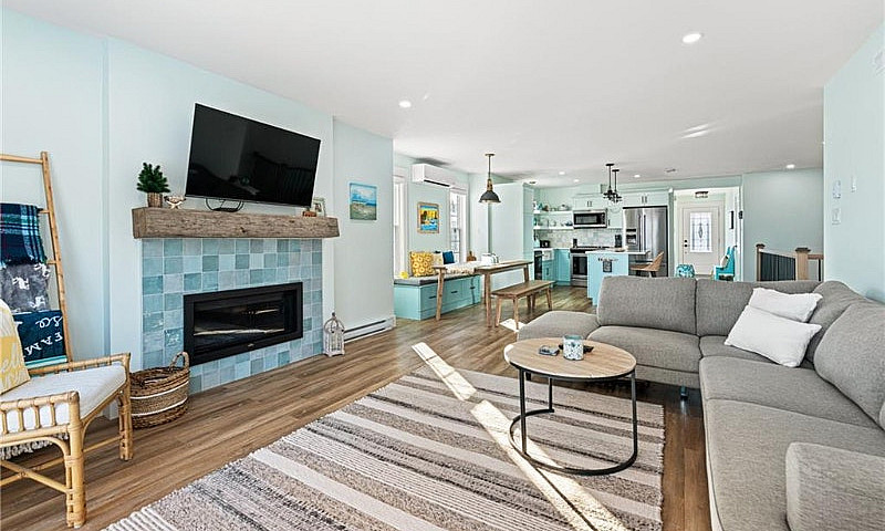 27 Sedona Cres. Moun...