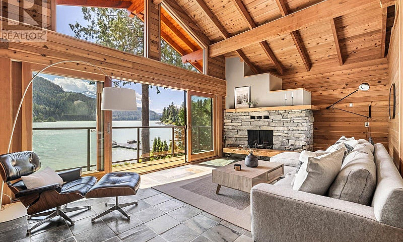 9249 Lakeshore Drive...