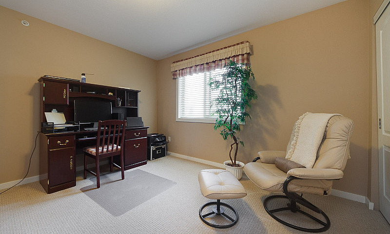 Beautiful Condo In S...