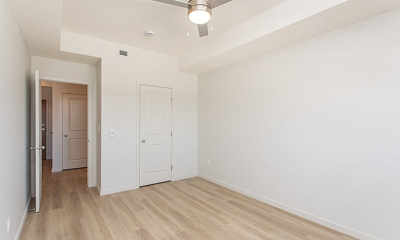 Brand New - 1 Bed + ...