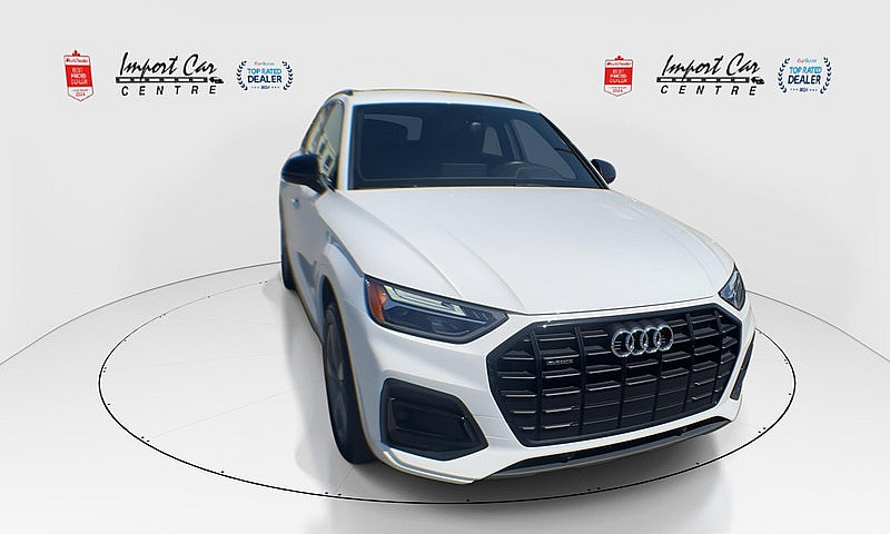 2023 Audi Q5 45 Komf...