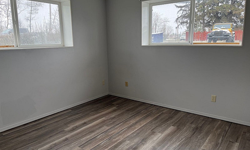 2 Bed 1 Bath Unit In...