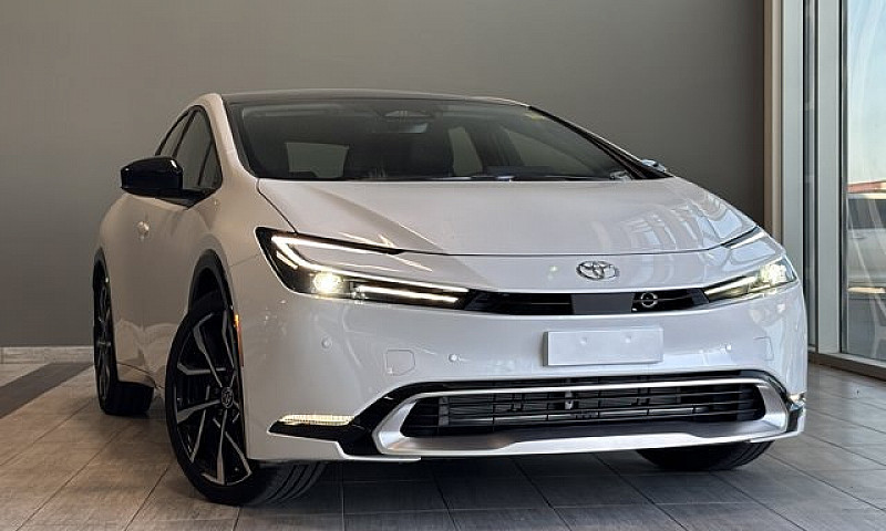 2026 Toyota Prius Pl...