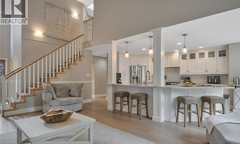 901 Savary Dr Qualic...