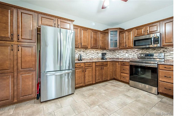 Pristine Home In Mil...