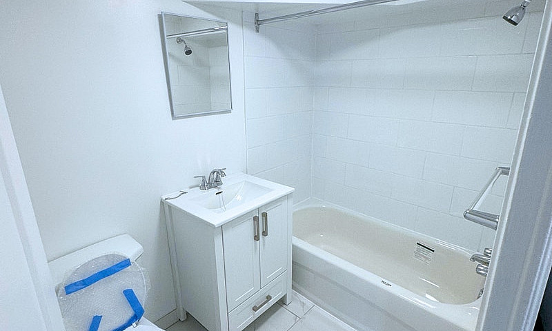 Renovated 3.5 Availa...