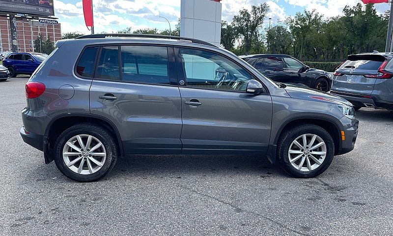 2017 Volkswagen Tigu...