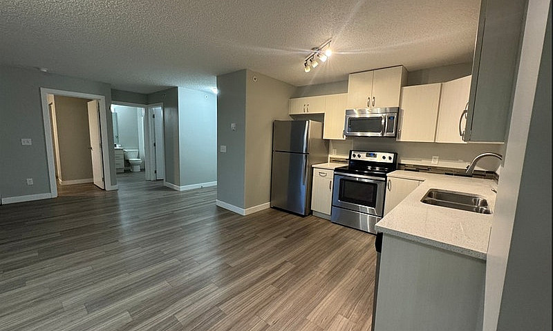 2 Bedroom 2 Bath - H...