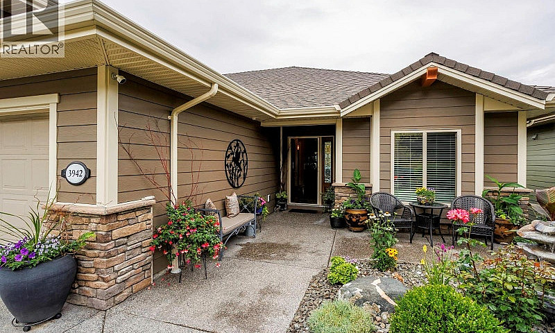 3942 Pine Valley Dri...