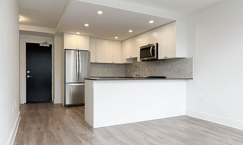 Studio Apartment For...