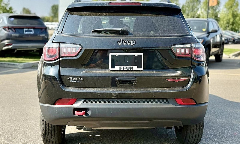 2023 Jeep Compass Tr...