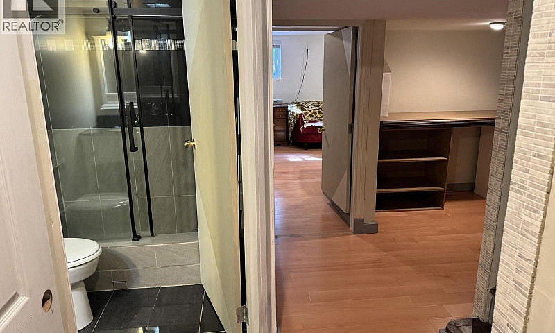 1407 W48 Ave Vancouv...