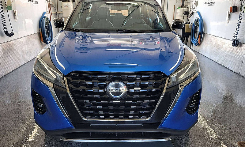 2021 Nissan Kicks Sr...