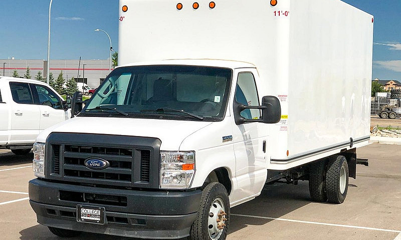 2023 Ford E-Series B...