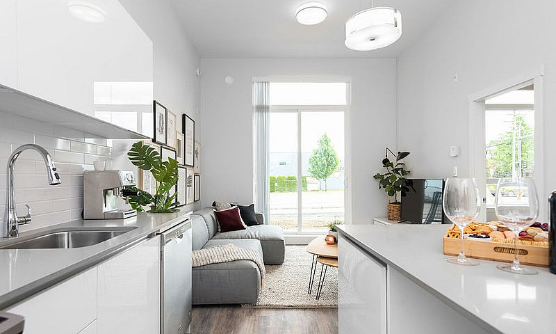 Studio Apartment For...