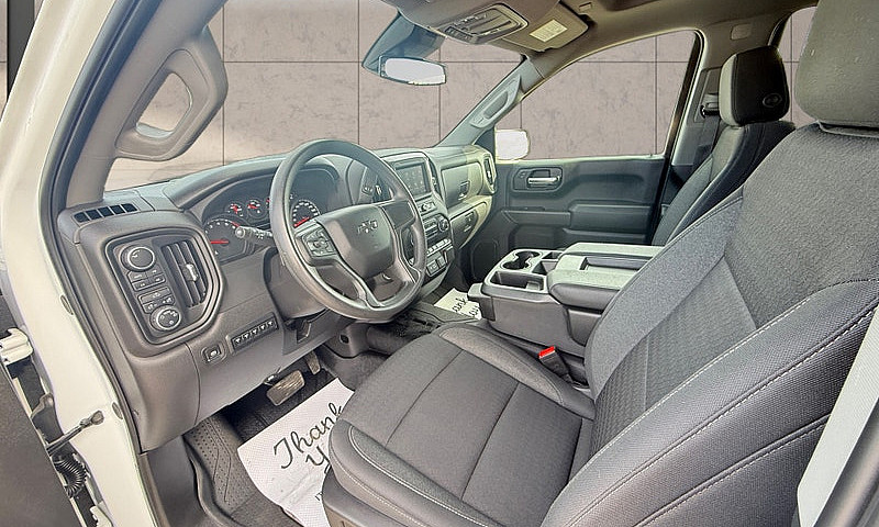 2025 Chevrolet Silve...