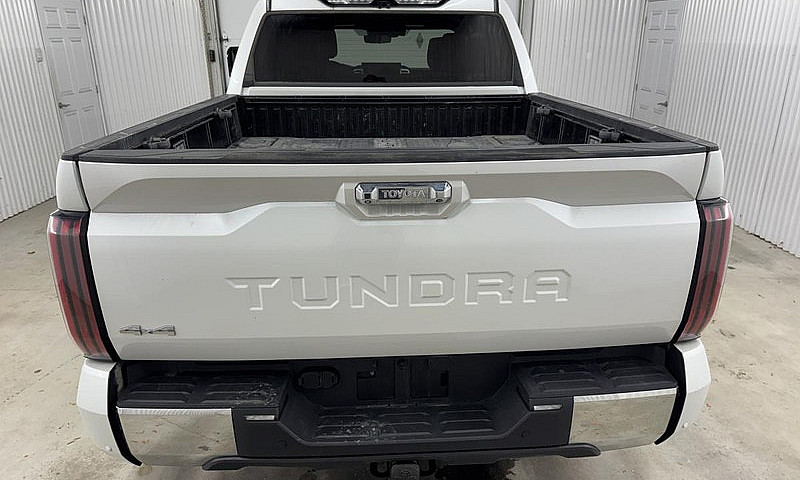 Toyota Tundra Hybrid...