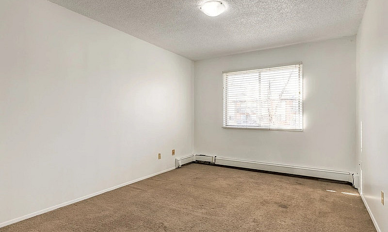 Comfortable Living I...