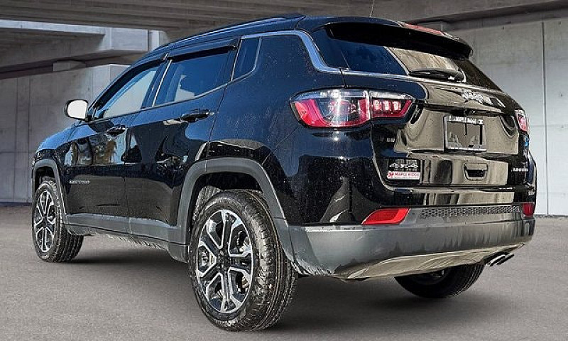 2022 Jeep Compass Li...