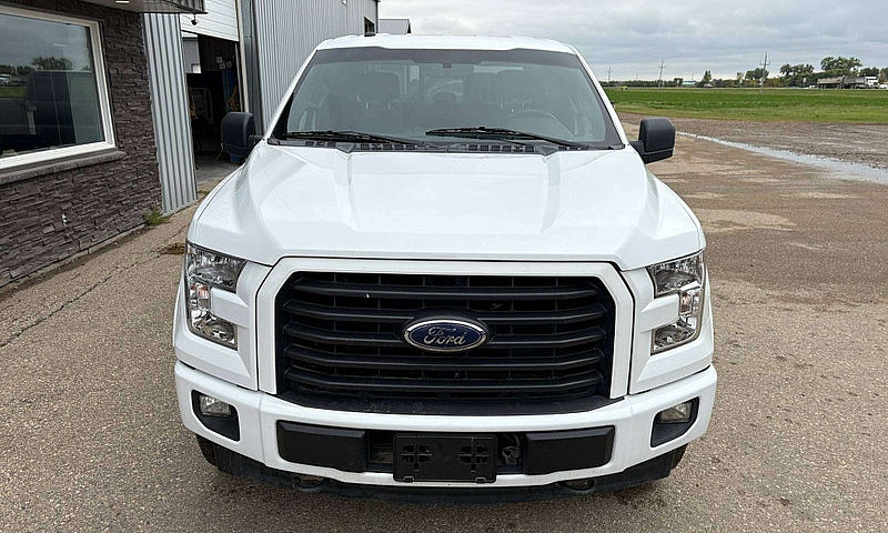 2016 Ford F-150 Crew...