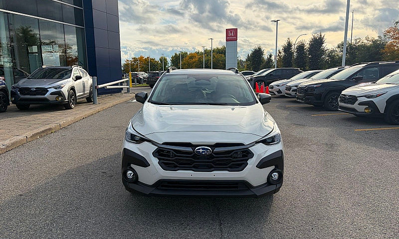 2025 Subaru Crosstre...