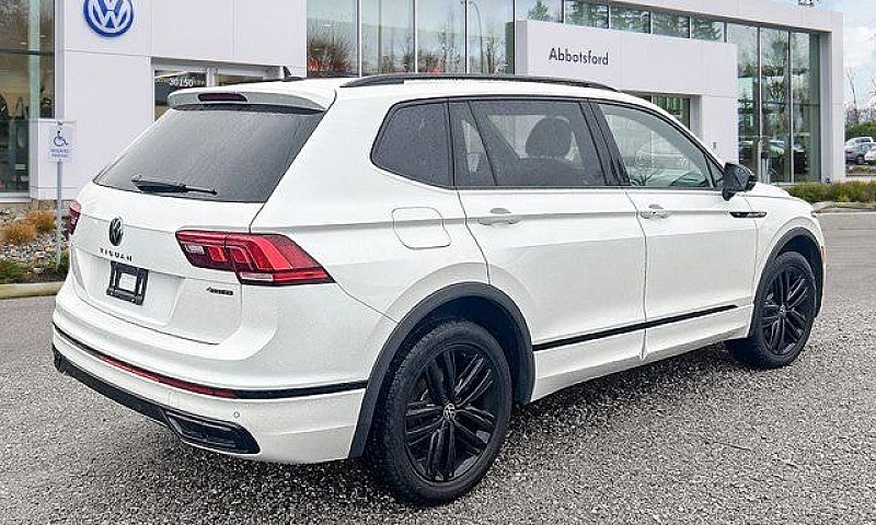 2022 Volkswagen Tigu...