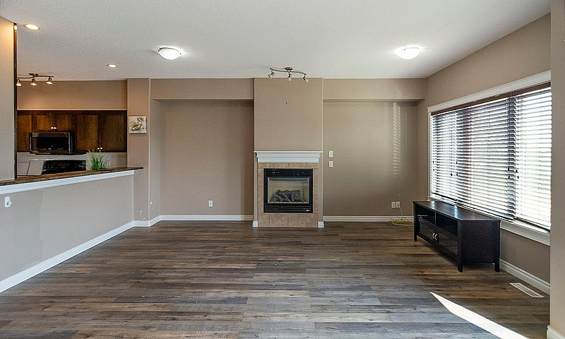 55-313 Millennium Dr...
