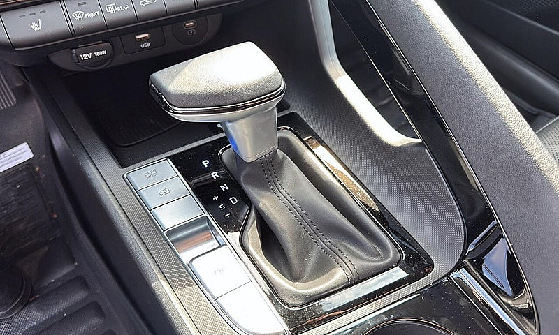2026 Hyundai Elantra...
