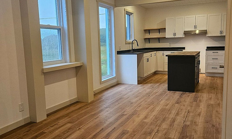 $395,000 - 2 Storey ...