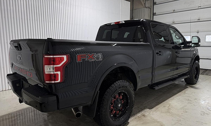 Ford F-150 Xlt Cabin...