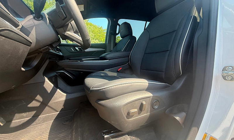 2026 Buick Enclave S...