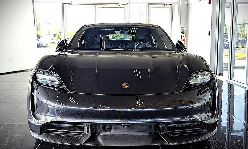 2020 Porsche Taycan ...