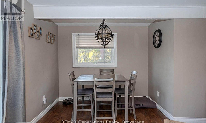 475 Hazelwood Drive ...