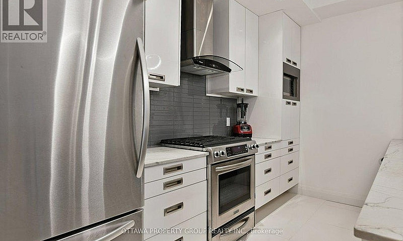 10 Chestnut Street O...
