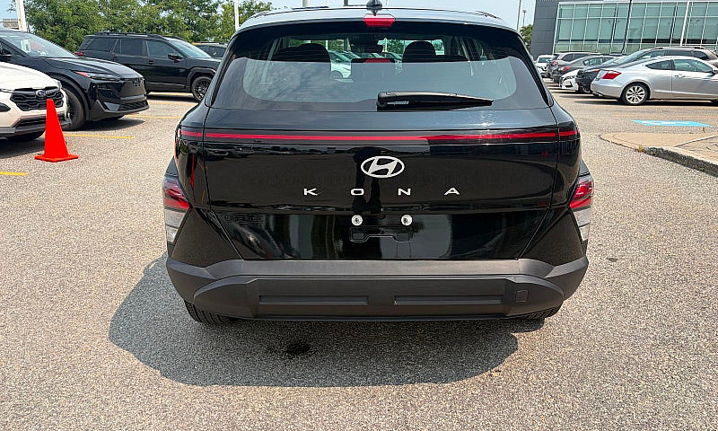 2026 Hyundai Kona Es...