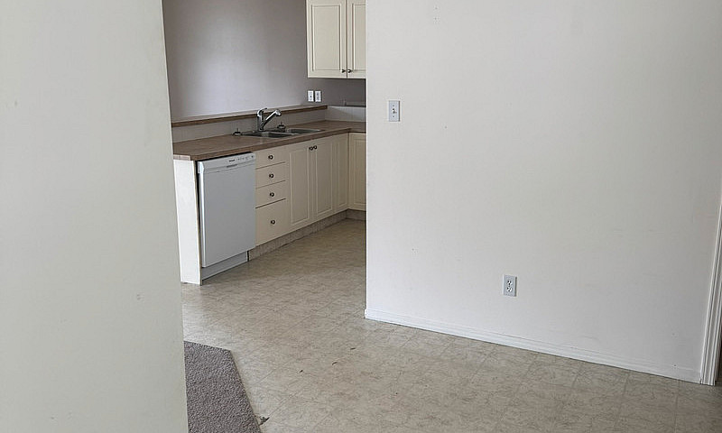 End Main Floor Unit...