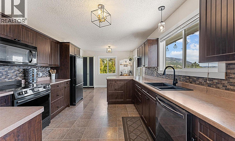 3349 Mcqueen Road We...
