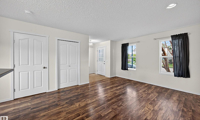 3634 12 St Nw Edmont...