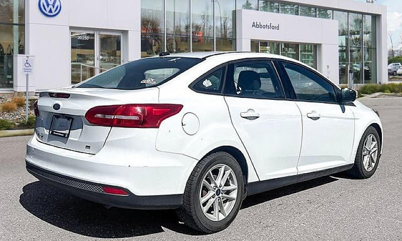2018 Ford Focus Se |...