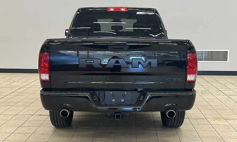 2021 Ram 1500 Classi...