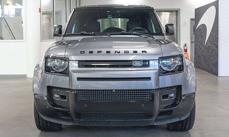 2024 Land Rover Defe...