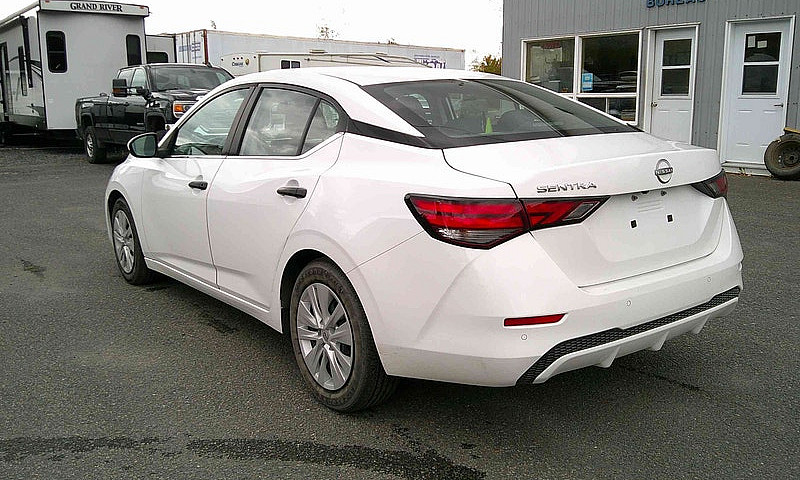 Nissan Sentra 2025...
