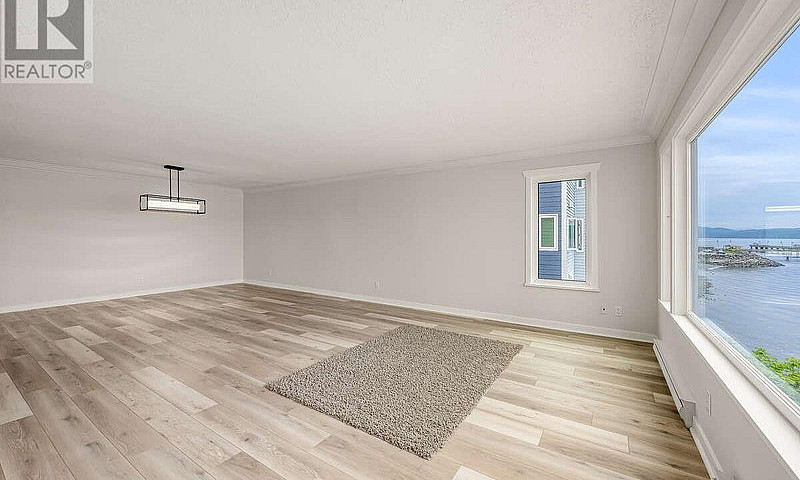301 539 Island Hwy C...
