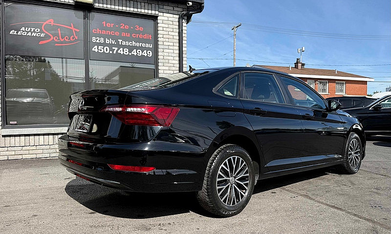 2021 Volkswagen Jett...