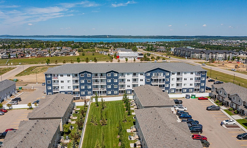 Apartment In Sylvan ...