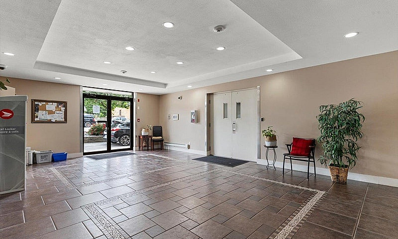 410 46021 Second Ave...